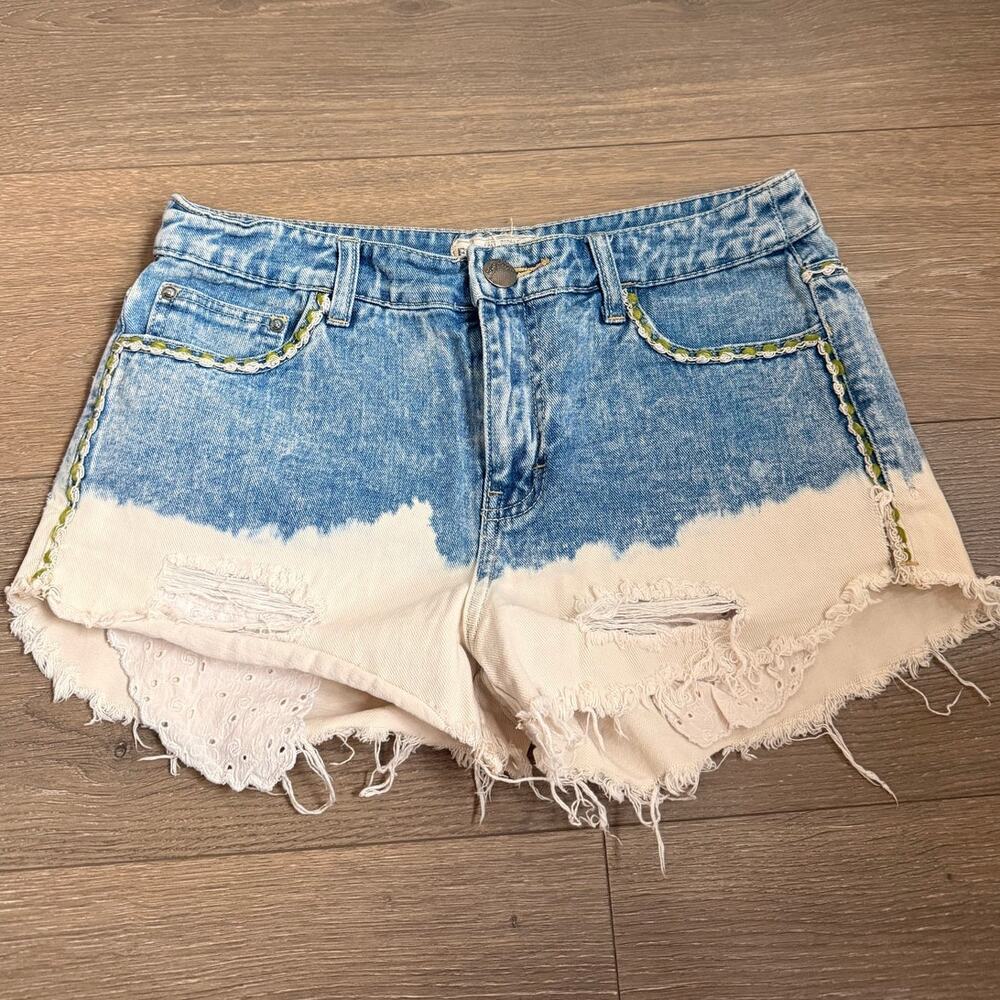 Free People Embroidered Denim 27" Cut Off‎ Bleached Shorts Distressed Coachella